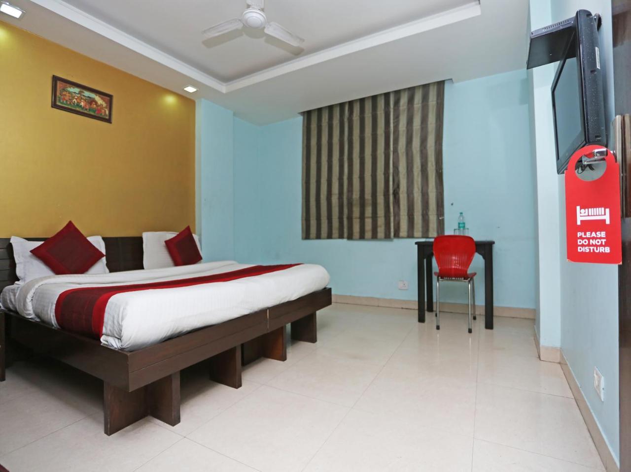 Oyo 6596 Hotel Flight Path New Delhi Exterior foto