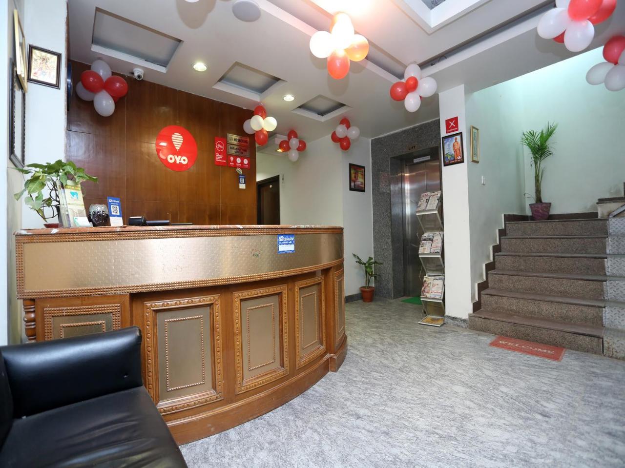 Oyo 6596 Hotel Flight Path New Delhi Exterior foto