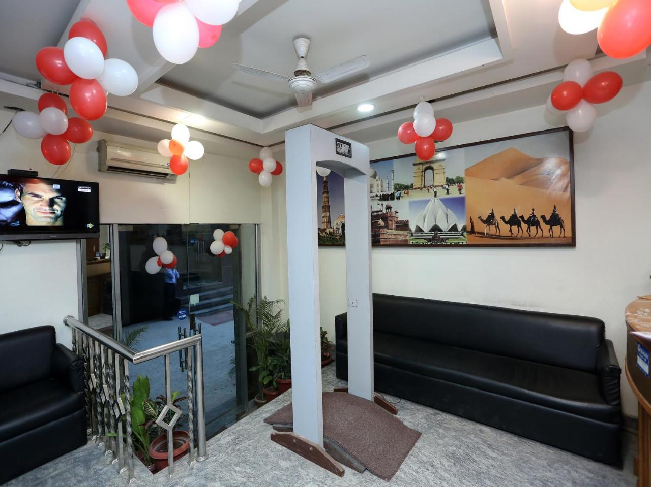 Oyo 6596 Hotel Flight Path New Delhi Exterior foto